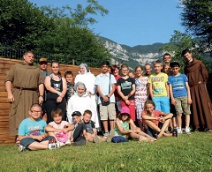 Camp d été en Savoie pour le patronage 240