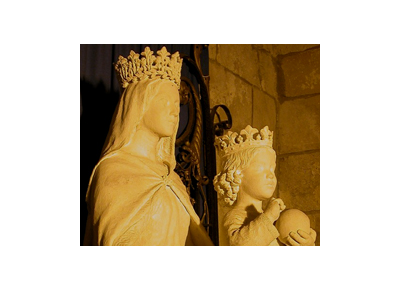 Le mystère de Marie, vierge, mère et reine