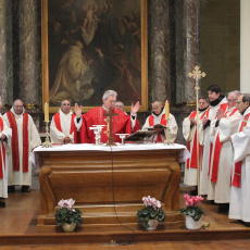 L'Eucharistie présidée par Mgr Jaques Benoît-Gonnin le jour de (...)