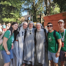 Avec les soeurs de Saint-Jean
