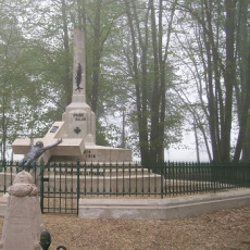 Mémorial au Crucifix